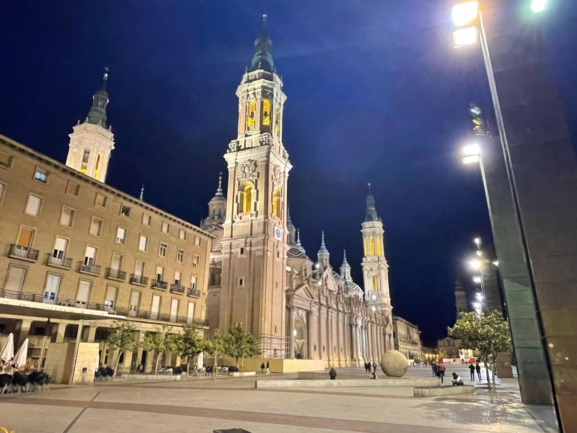 Apartment Atico Junto A Mercado Central, Con Parking Gratis